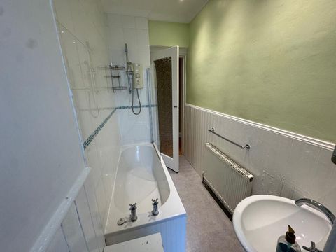 Afton Street, Glasgow, G41 image 9