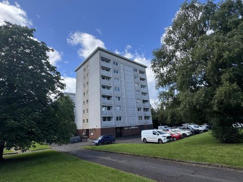 St. Andrews Crescent, Glasgow, G41 image 1