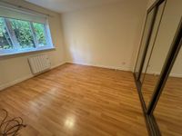 Thumbnail of Burnfield Gardens, Giffnock, Glasgow, G46 image 6