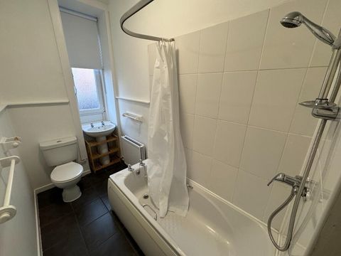 Garrioch Crescent, Glasgow, G20 image 7