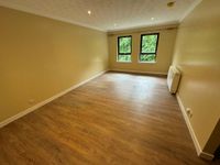 Thumbnail of Mansionhouse Gardens, Glasgow, G41 image 2