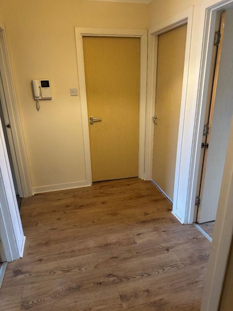 Coplaw Street, Glasgow, G42 image 8