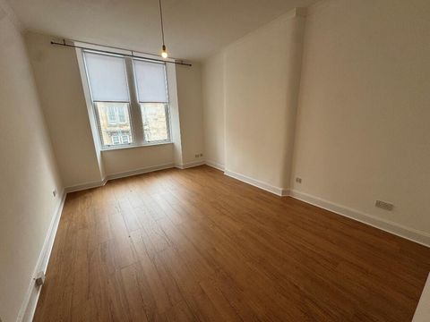 CATHCART ROAD, Glasgow, G42 image 2