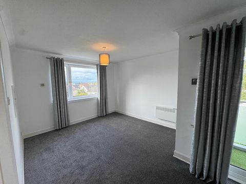 Castleton Drive, Glasgow, G77 image 5