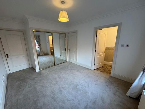 Kingsborough Gate, Glasgow, G12 image 9