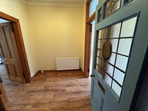 Airlie Street, Glasgow, G12 image 6