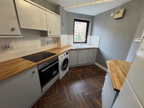 Parsonage Square, Glasgow, G4 image 4