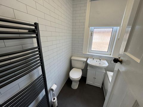 Blairbeth Road, Rutherglen, Glasgow, South Lanarkshire image 12