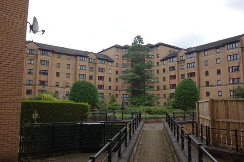 Parsonage Square, Glasgow, G4 image 8