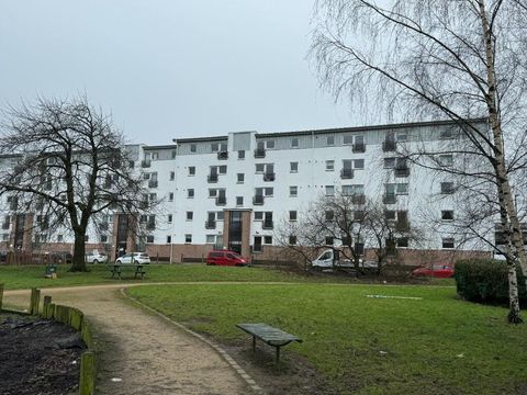 Curle Street, Glasgow, G14 image 1
