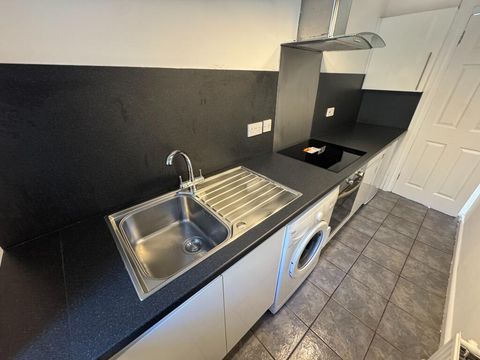 Norham Street, Glasgow, G41 image 4