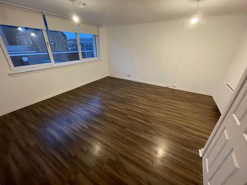 Oxford Street, Kirkintilloch, Glasgow, G66 image 2