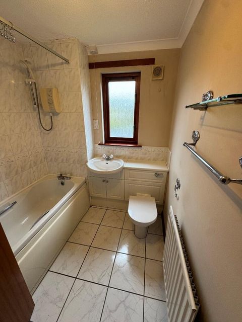 Crow Road, Glasgow, G13 image 6