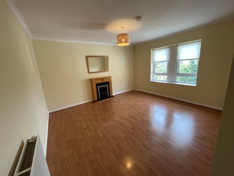 Old Castle Gardens, Glasgow, G44 image 2